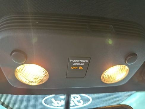 Used 2019 Ford Mustang Shelby GT350 w/ Technology Package image 29