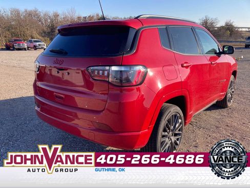 Used 2023 Jeep Compass Limited image 7