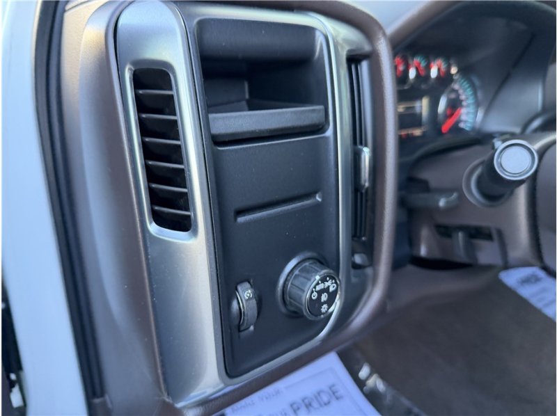 Used 2017 Chevrolet Silverado 1500 LT w/ All Star Edition RWD image 32
