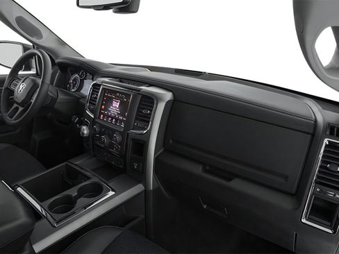 Used 2014 RAM 1500 Laramie w/ Convenience Group RWD image 10