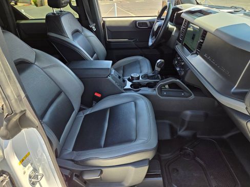 Certified 2024 Ford Bronco Big Bend AWD/4WD image 15