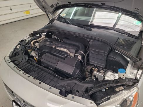 Used 2016 Volvo S60 T5 Inscription Platinum AWD/4WD image 45