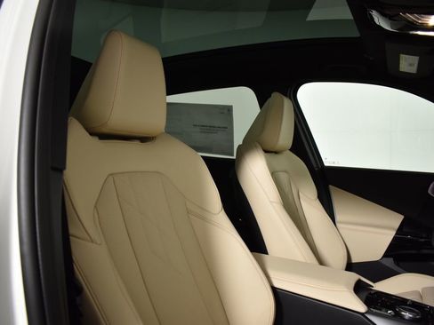 New 2026 BMW X3 xDrive30 w/ Convenience Package image 33