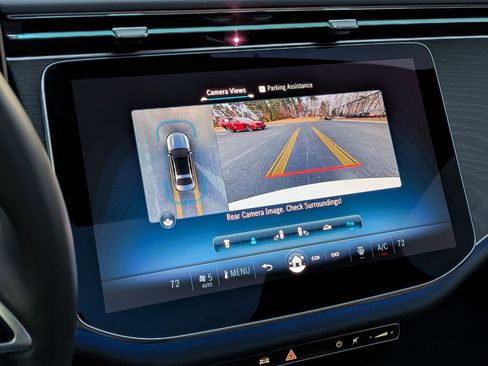 Certified 2025 Mercedes-Benz E 350 4MATIC Sedan image 21