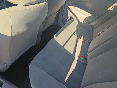 Used 2012 Toyota Corolla LE image 5