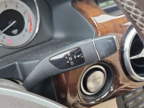 Used 2015 Mercedes-Benz GLK 350 2WD image 11