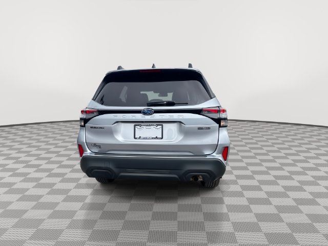 Used 2026 Subaru Forester Premium AWD/4WD image 10