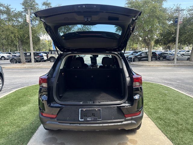 Used 2021 Chevrolet TrailBlazer LS FWD image 5