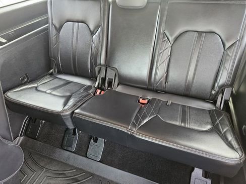 Used 2019 Ford Expedition Max Platinum image 31