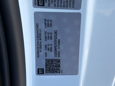 New 2026 GMC Sierra 3500 Pro w/ Convenience Package RWD image 24