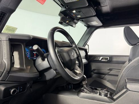 Used 2025 Ford Bronco Big Bend image 15