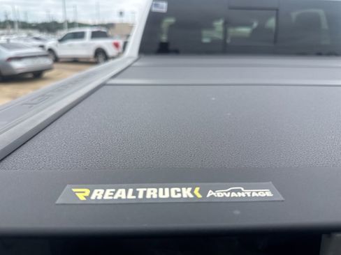 Used 2025 Chevrolet Silverado 1500 LT w/ Texas Edition Plus RWD image 31