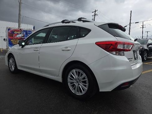 Used 2018 Subaru Impreza 2.0i Premium AWD/4WD image 5