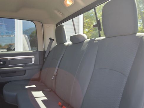 Used 2020 RAM 1500 Classic SLT RWD image 15