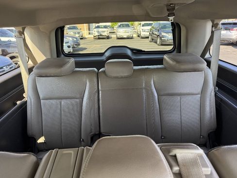 Used 2019 Ford Expedition Max XLT w/ Equipment Group 202A RWD image 19