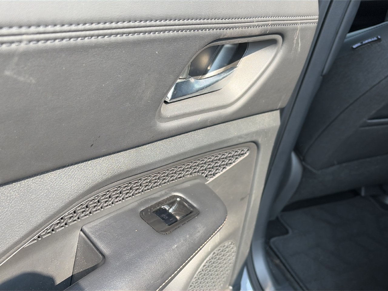 Certified 2024 Nissan Ariya AWD image 28