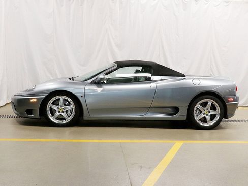 Used 2002 Ferrari 360 Spider image 3