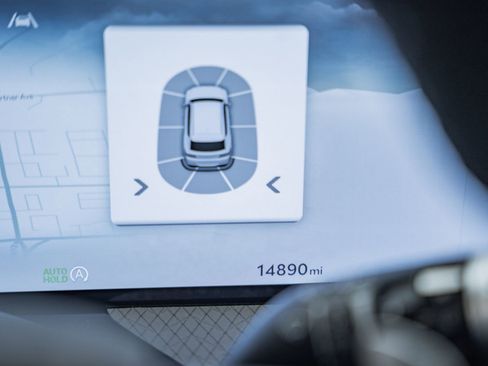 Used 2025 Genesis GV80 2.5T Prestige image 57