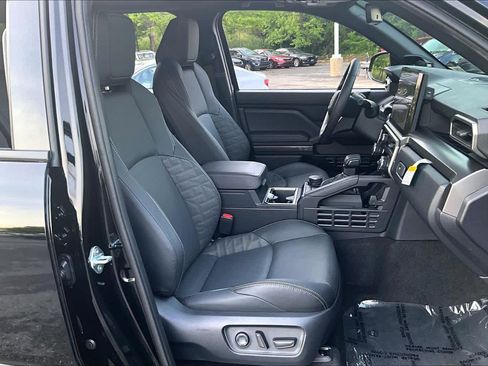 Used 2026 Toyota 4Runner TRD Sport Premium AWD/4WD image 9