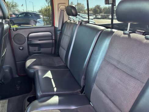 Used 2005 Dodge Ram 1500 Truck 2WD Quad Cab image 17