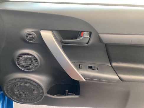 Used 2014 Scion tC FWD image 32
