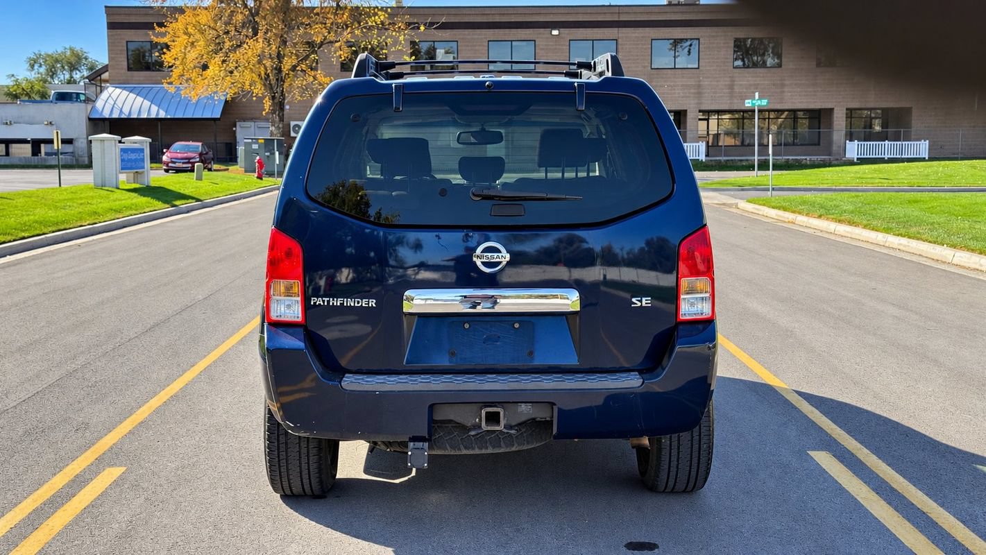 Used 2006 Nissan Pathfinder SE w/ (P01) Se Premium Pkg AWD/4WD image 4
