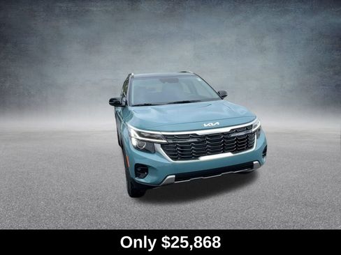 Used 2026 Kia Seltos S image 4