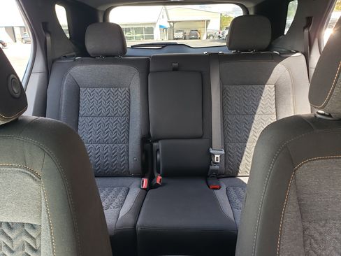 Used 2022 Chevrolet Equinox LT w/ Driver Convenience Package image 26