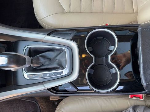 Used 2015 Ford Fusion SE w/ Equipment Group 502A image 27