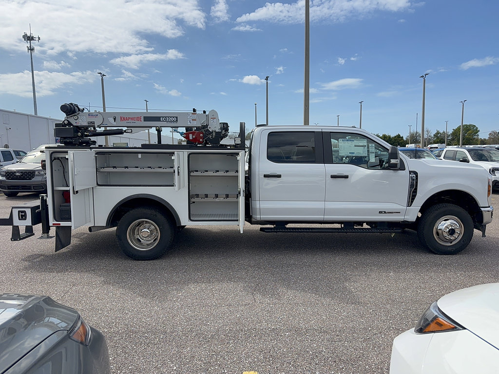 New 2026 Ford F350 XL w/ XL Chrome Package AWD/4WD image 6