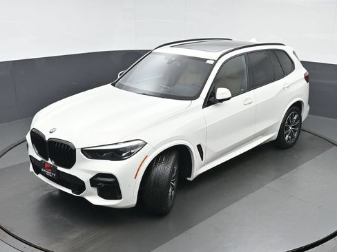 Used 2023 BMW X5 xDrive40i w/ M Sport Package AWD/4WD image 35