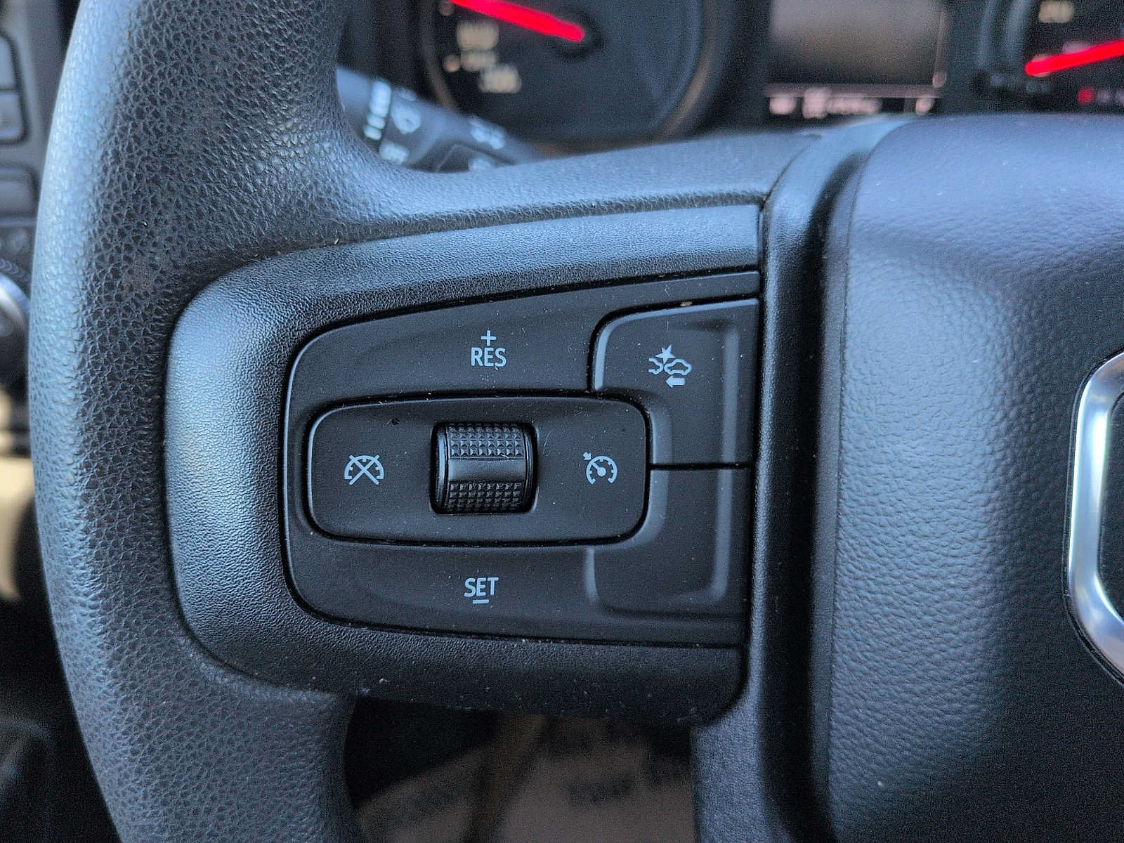 Used 2023 GMC Sierra 1500 Pro w/ Graphite Edition AWD/4WD image 18