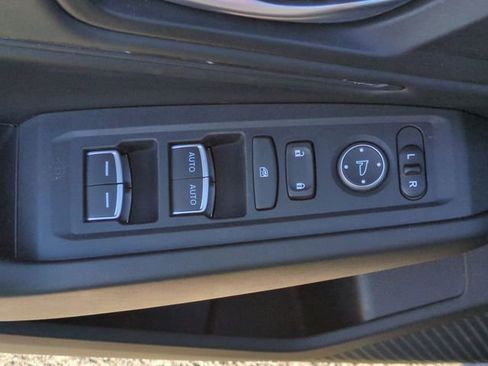 Used 2024 Honda Accord EX image 13