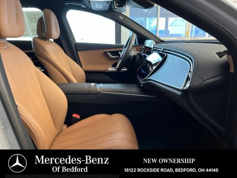 Used 2026 Mercedes-Benz E 350 4MATIC Sedan image 20