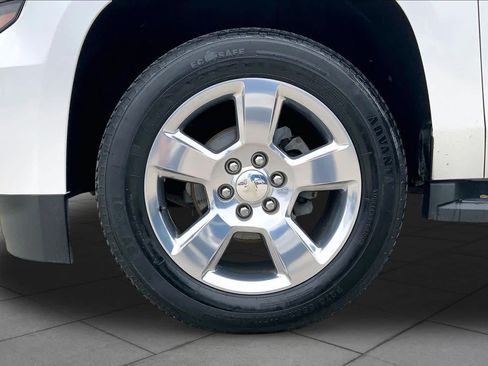 Used 2017 Chevrolet Tahoe LT w/ Max Trailering Package AWD/4WD image 11