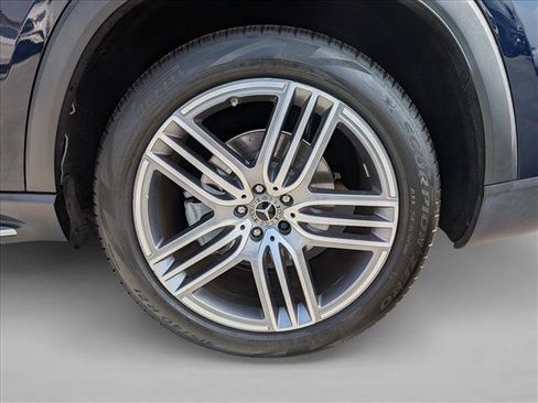 Certified 2022 Mercedes-Benz GLS 450 4MATIC image 20