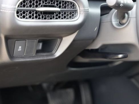 New 2027 Honda HR-V EX-L image 16