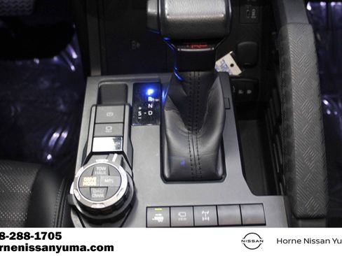 Used 2024 Toyota Tacoma TRD Off-Road w/ TRD Off Road Premium Package AWD/4WD image 13