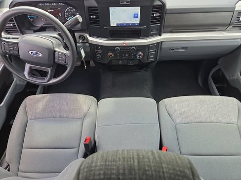 Used 2025 Ford F350 XLT AWD/4WD image 18