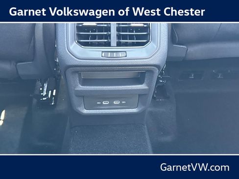 New 2026 Volkswagen Taos SE AWD/4WD image 34