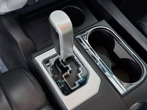 Used 2016 Toyota Tundra Platinum image 18