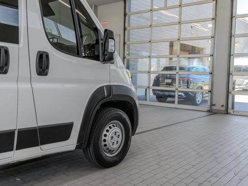 Used 2024 RAM ProMaster 3500 FWD image 32