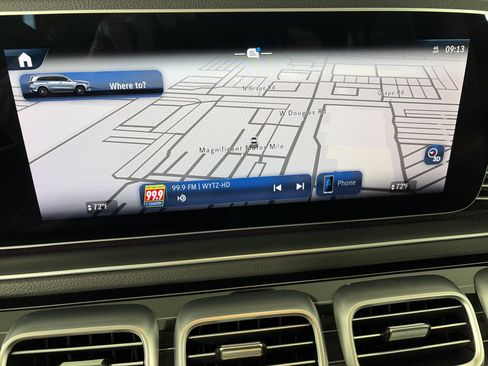 Used 2024 Mercedes-Benz GLS 450 4MATIC image 29