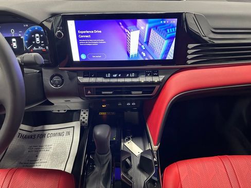 Used 2025 Toyota Camry XSE image 25