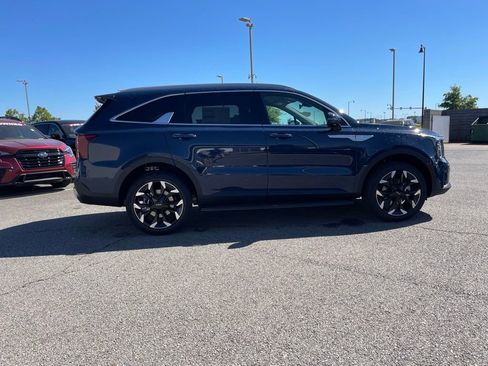 New 2026 Kia Sorento EX image 9