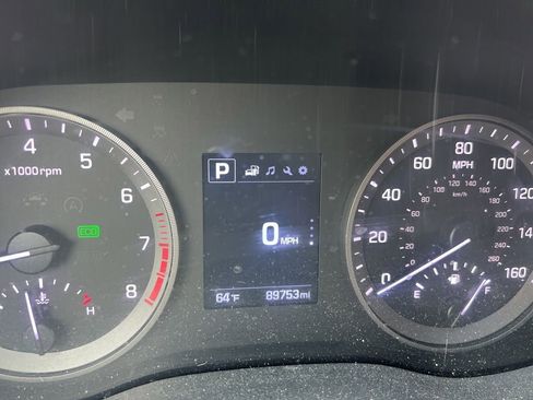 Used 2018 Hyundai Tucson SEL FWD image 4