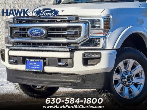 Certified 2020 Ford F250 Platinum w/ FX4 Off-Road Package image 2