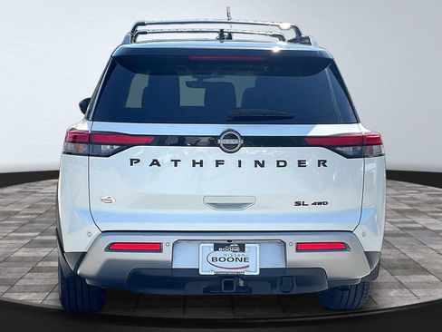 Certified 2023 Nissan Pathfinder SL w/ SL Premium Package AWD/4WD image 4