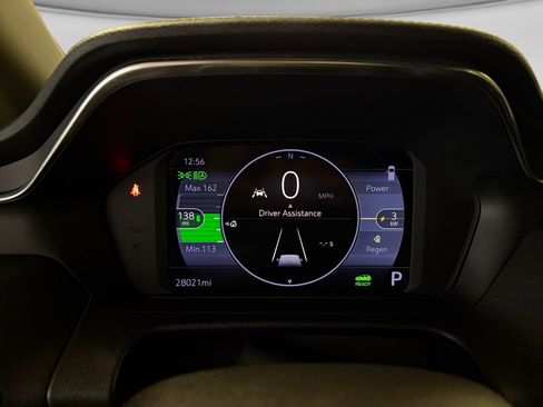 Used 2022 Chevrolet Bolt LT FWD image 6