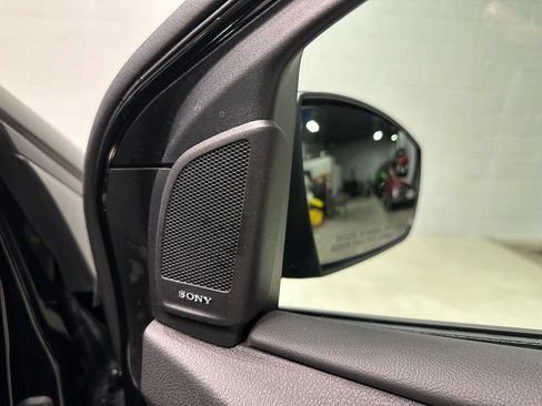Used 2017 Ford Focus RS AWD/4WD image 11